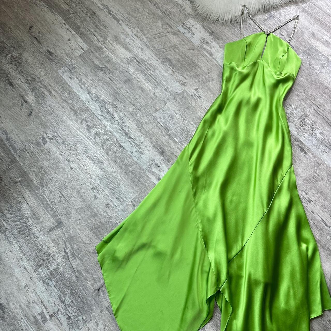 NiceVestidos - Belle robe de bal longue en satin vert exquis nv5455
