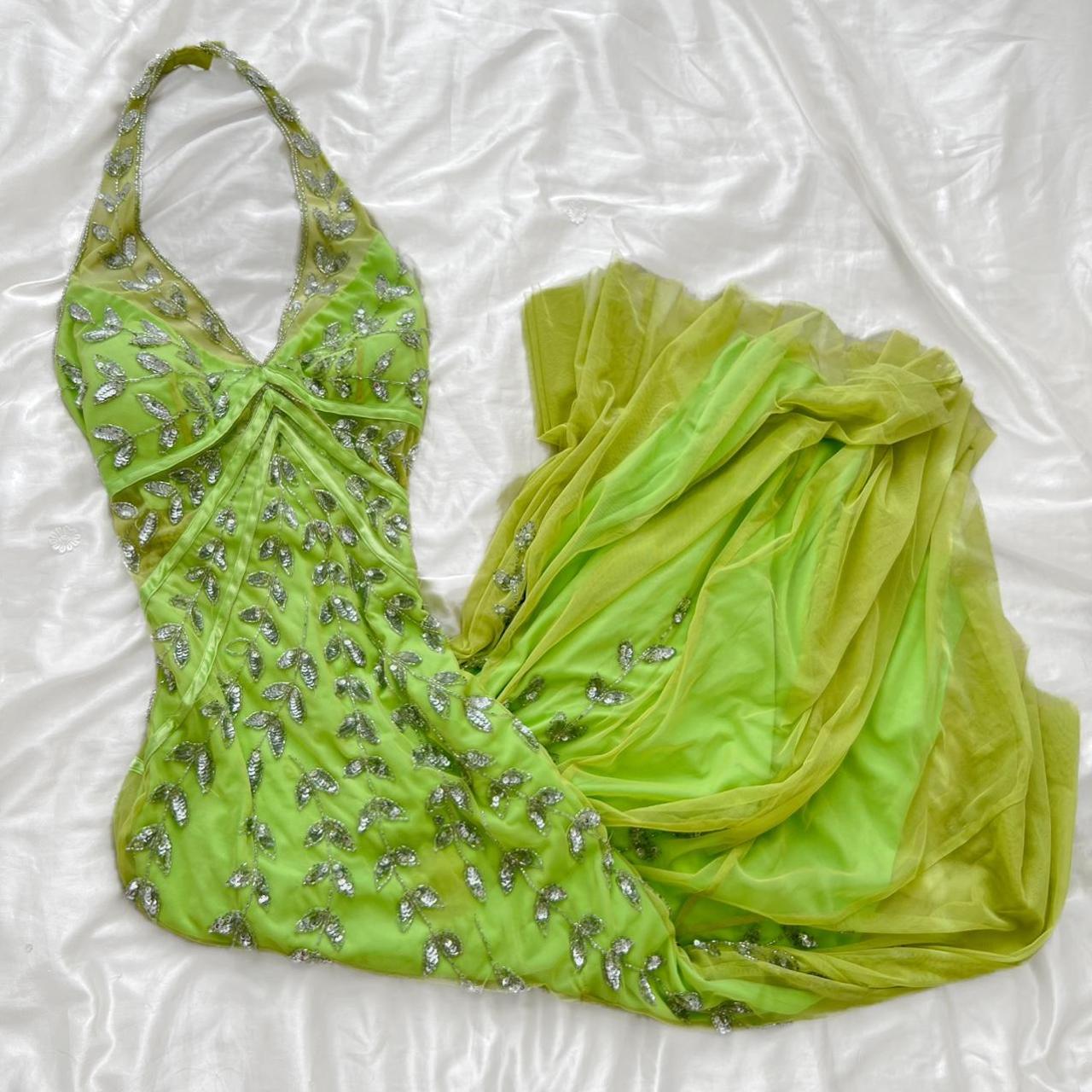Grünes, langes Chiffon-Ballkleid mit Perlen und Blumenmuster, nv5193