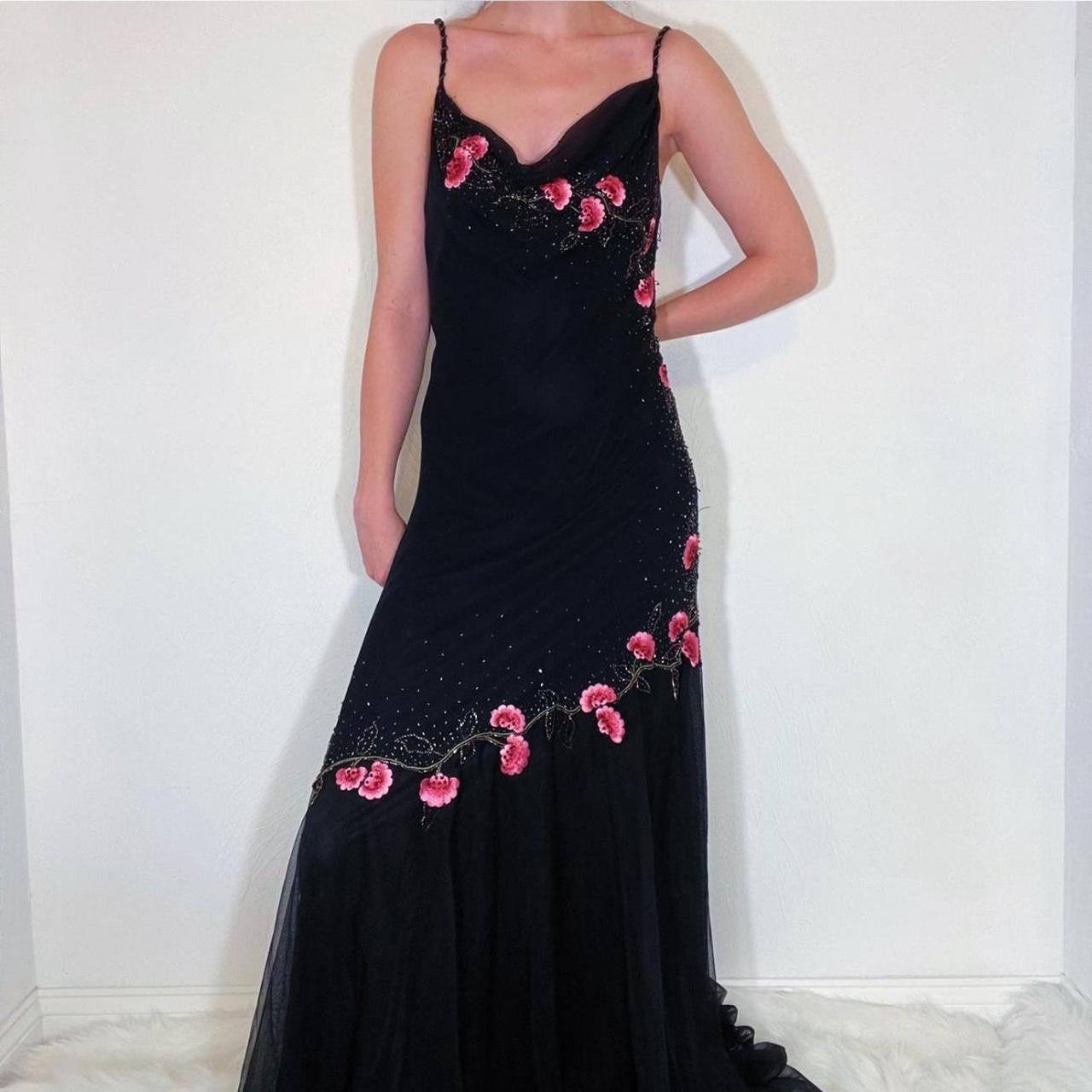Robe de soirée longue en mousseline de soie pour femme, élégante et raffinée, avec broderies roses et perles, bretelles spaghetti, nv3747