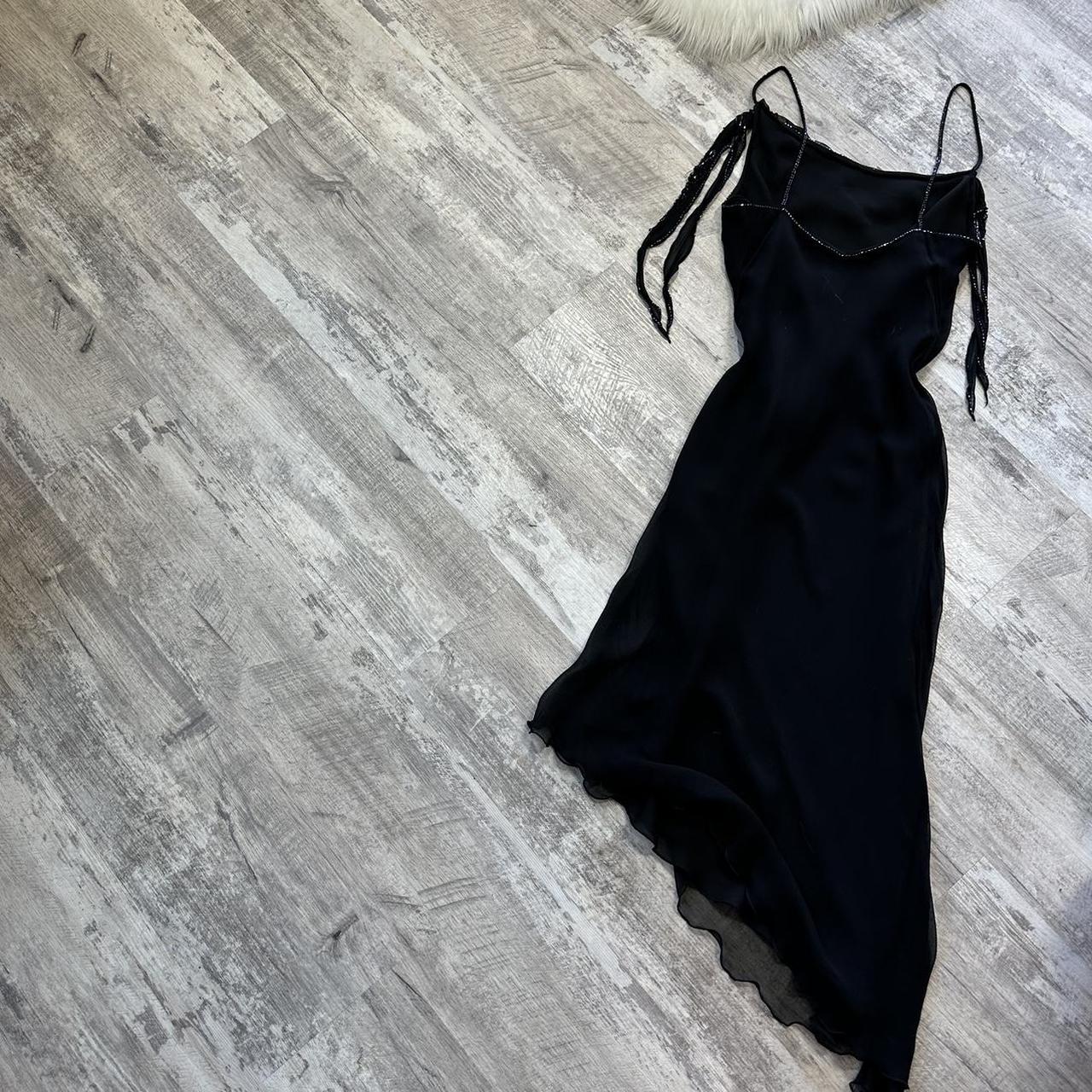 NiceVestidos - Wunderschönes, schwarzes, exquisites, perlenbesetztes, kurzes/mittellanges Chiffon-Kleid für den formellen Heimkehrabend, NV5448