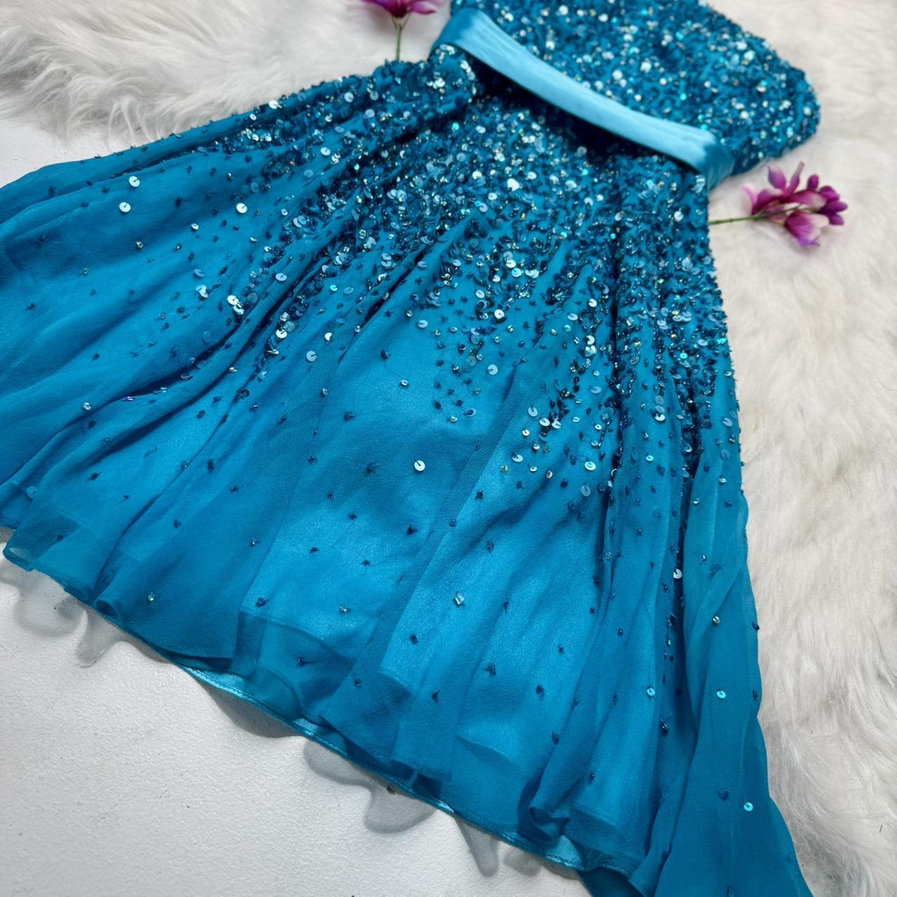 Blaues, exquisites, perlenbesetztes, kurzes Chiffon-Heimkehrkleid, Geburtstagspartykleid, NV5332