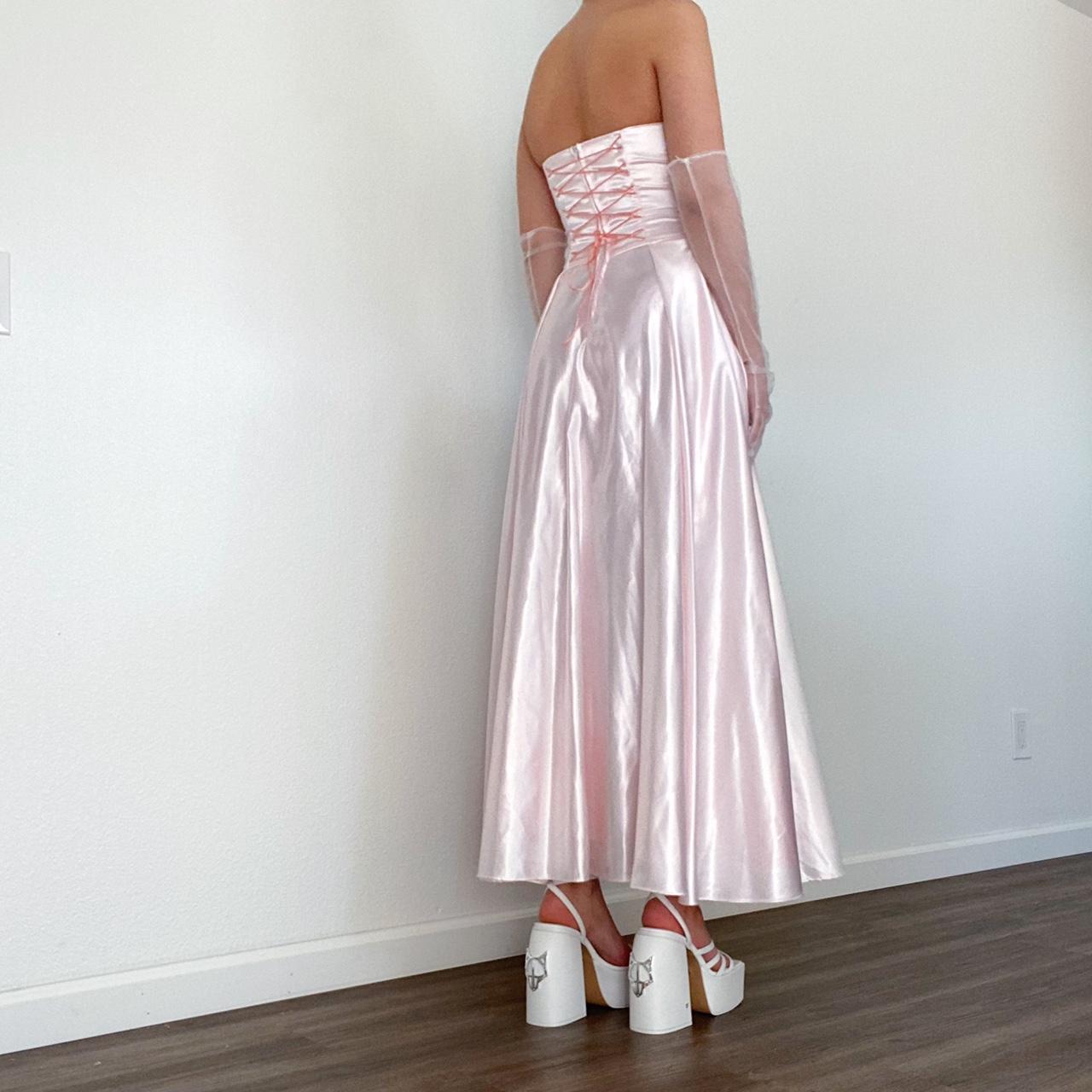 NiceVestidos - Hellrosa geblümtes langes Satin-Vintage-Kleid, Feenkleid, Ballkleid, Abendkleid NV5726