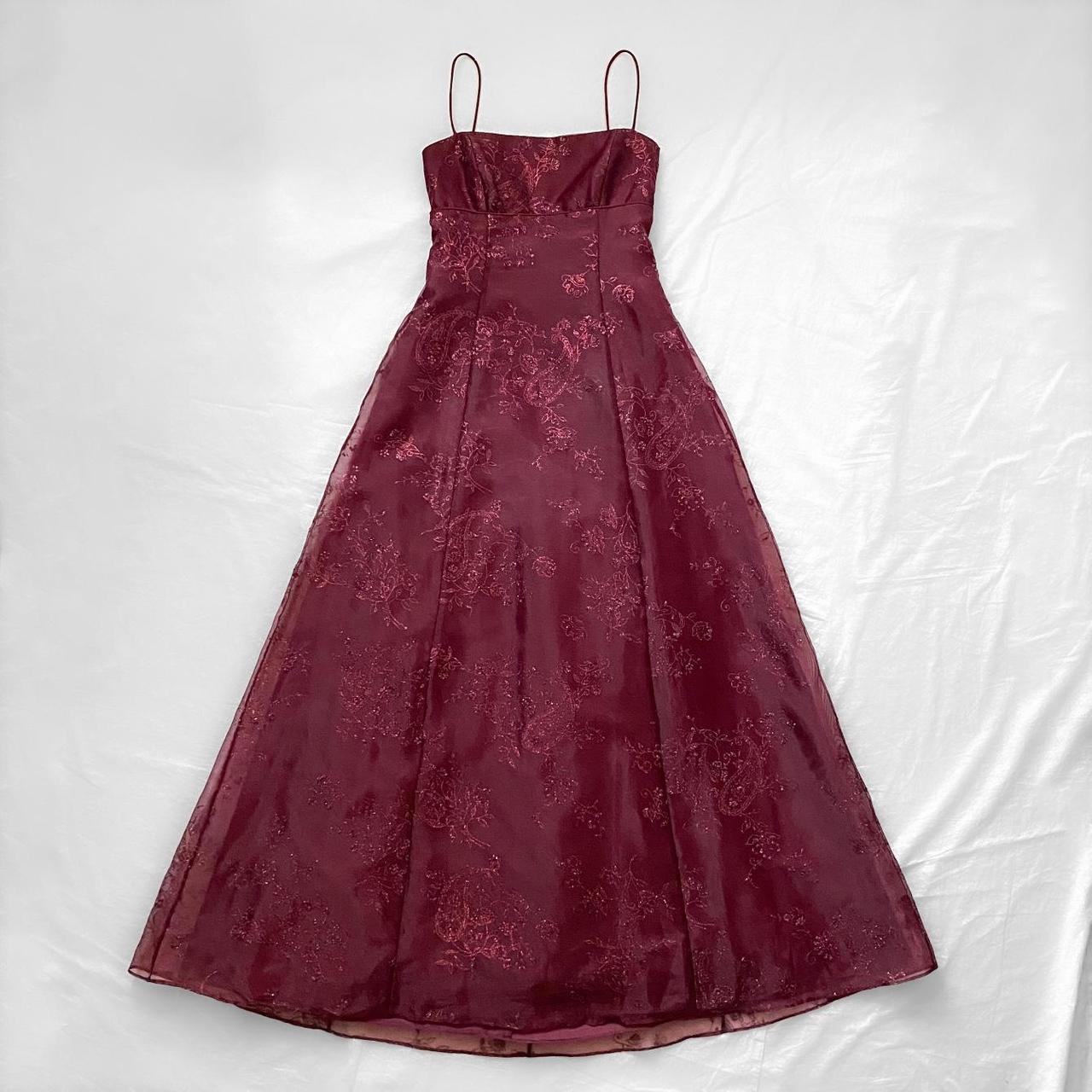 NiceVestidos-Burgundrotes Blumenkleid Vintage-Kleid Damen Exquisites langes Tüll-Ballkleid NV5646