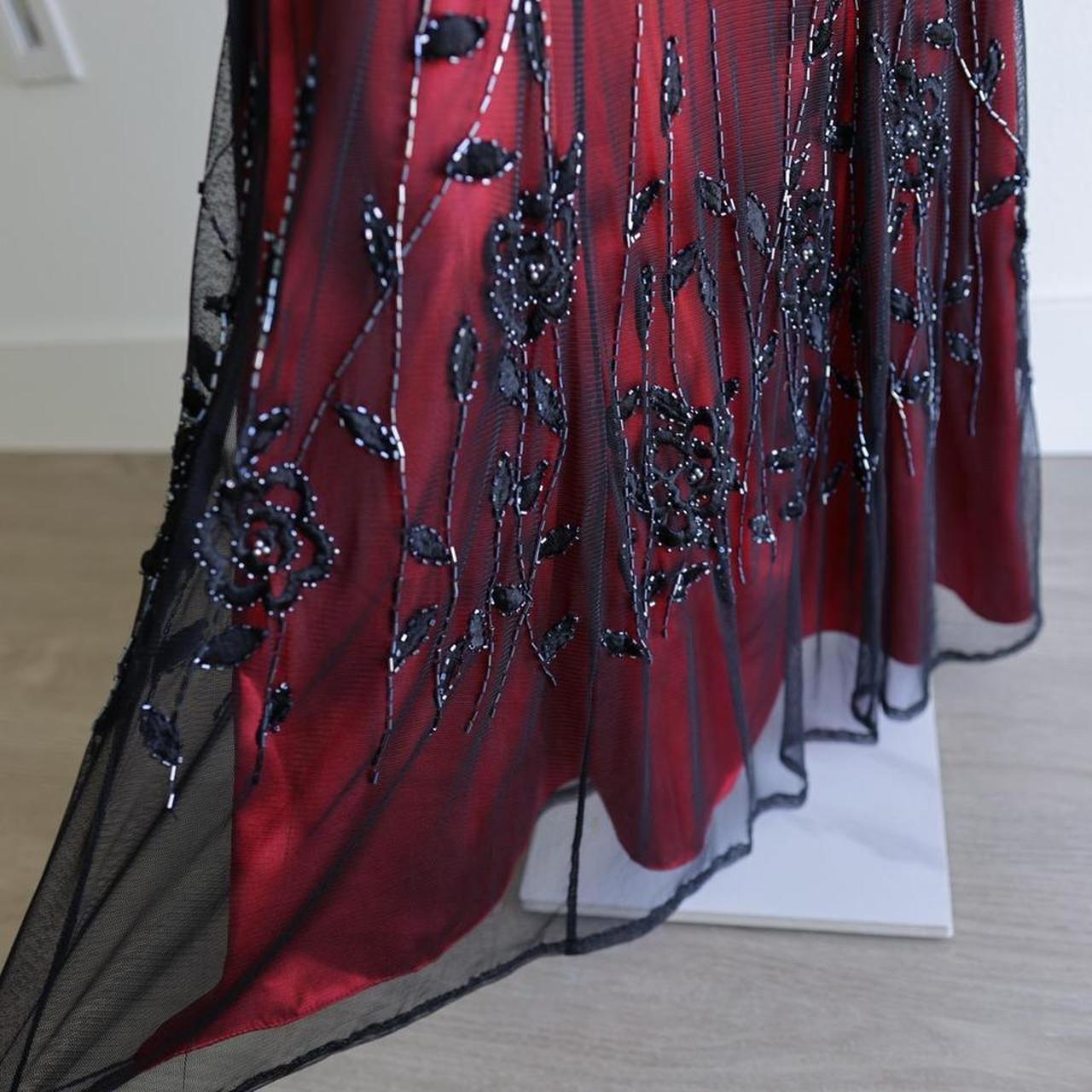 Rot Schwarz Vintage Mode Zarte Blumen Perlen Spitze Lange Tüll Satin Ballkleid Geburtstag Party Kleid Abendkleid Ballkleid nv3906