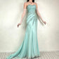Robe de soirée longue en satin vert magnifique et perlée nv4484