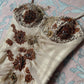 Romantisches hellbraunes, mit Perlen verziertes Chiffon-Ballkleid mit Blumenmuster, NV5363