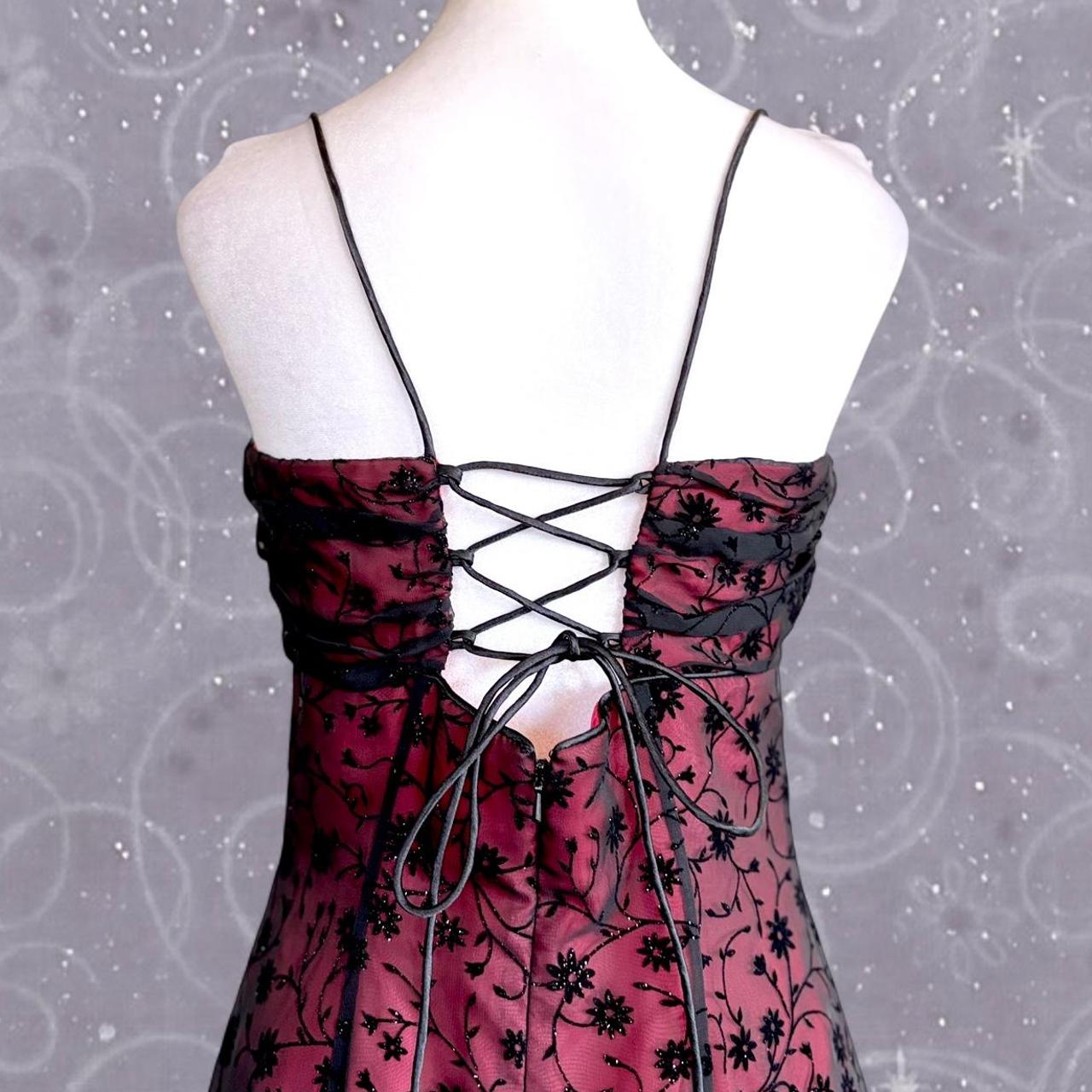 NiceVestidos-Burgundrotes Blumenkleid Vintage-Kleid Damen Exquisites langes Tüll-Ballkleid NV5644