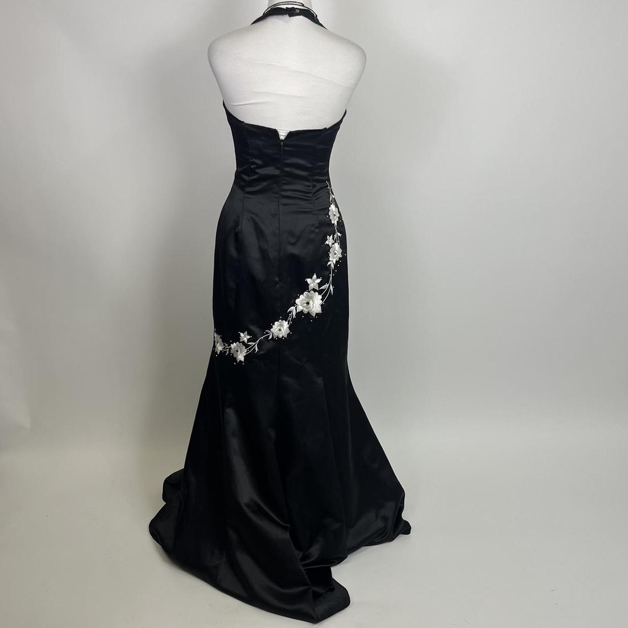 Schwarz und weiß schöne elegante Mode exquisite Blumen Spaghetti-Trägern lange Satin bodenlangen Ballkleid Abendkleid Partykleid nv3729