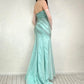 Robe de soirée longue en satin vert magnifique et perlée nv4484