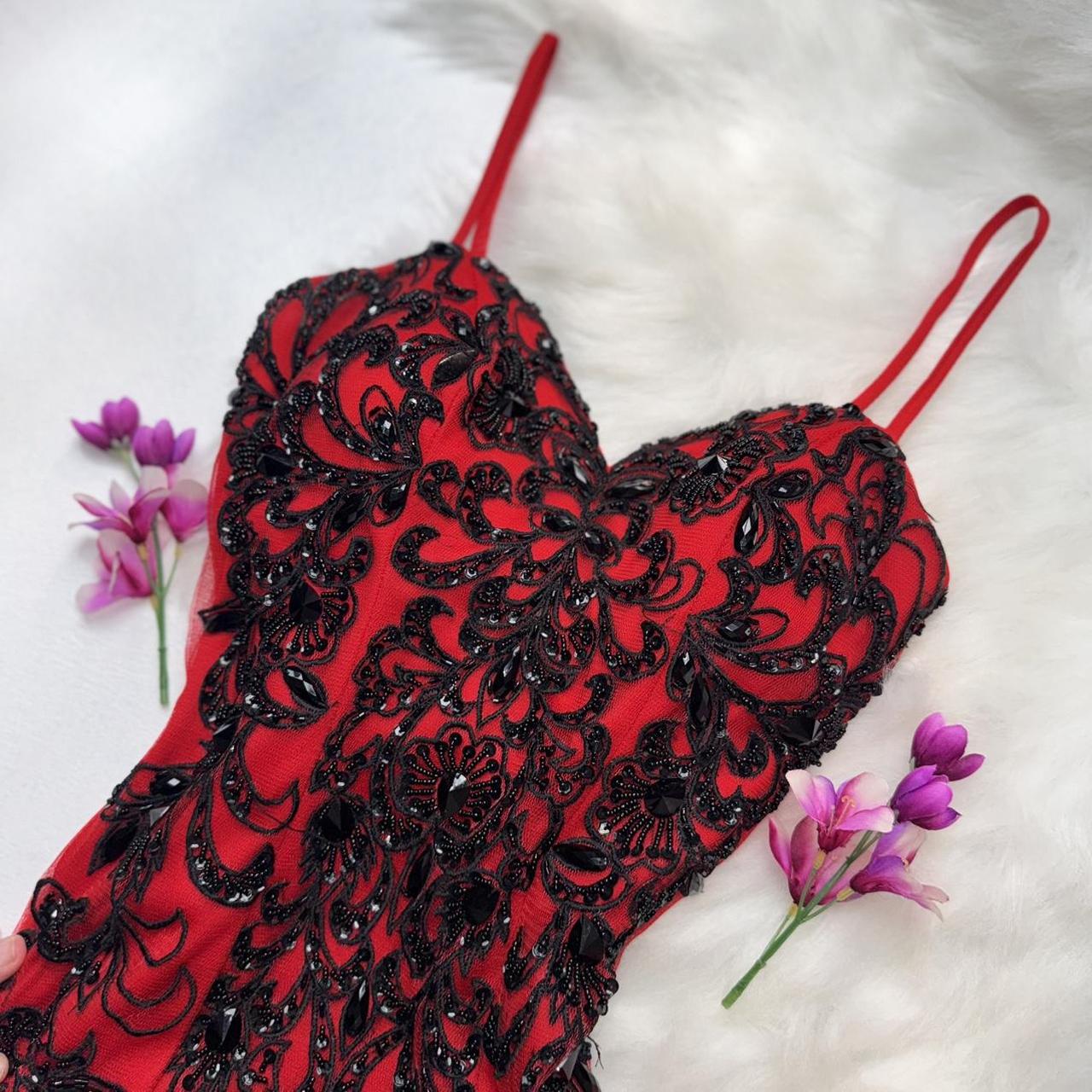 Rotes, exquisites, langes Chiffon-Ballkleid mit Perlen, NV5330