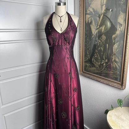 Schwarz/Burgunderrot Vintage-Mode Exquisite Perlenbesatz Elegantes rückenfreies langes Satin-Tüll-Abschlussballkleid Abendkleid Partykleid nv3649
