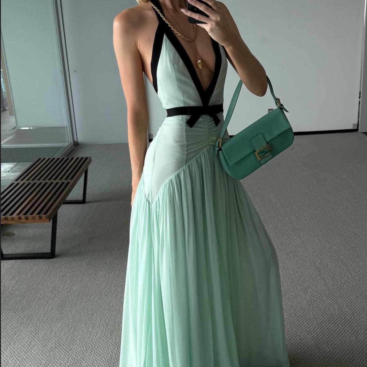 Mintgrünes langes modisches Chiffon-Ballkleid mit V-Ausschnitt, Abendkleid, Hochzeitsgast-Partykleid, NV5243