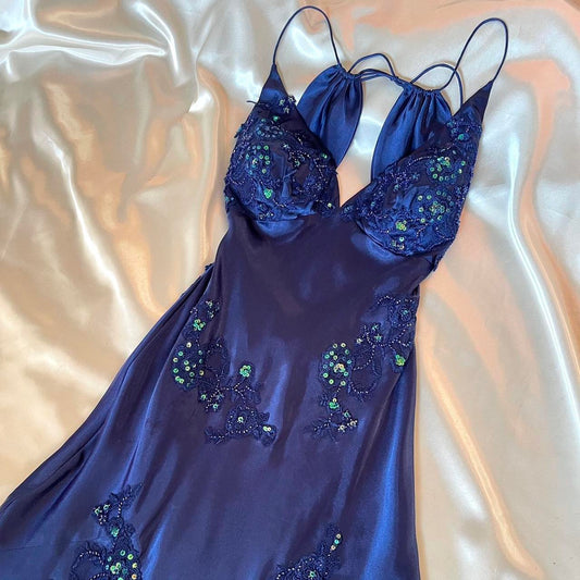 Belle broderie florale bleu foncé, perles florales complexes, robe de bal longue en mousseline de soie vintage nv5380