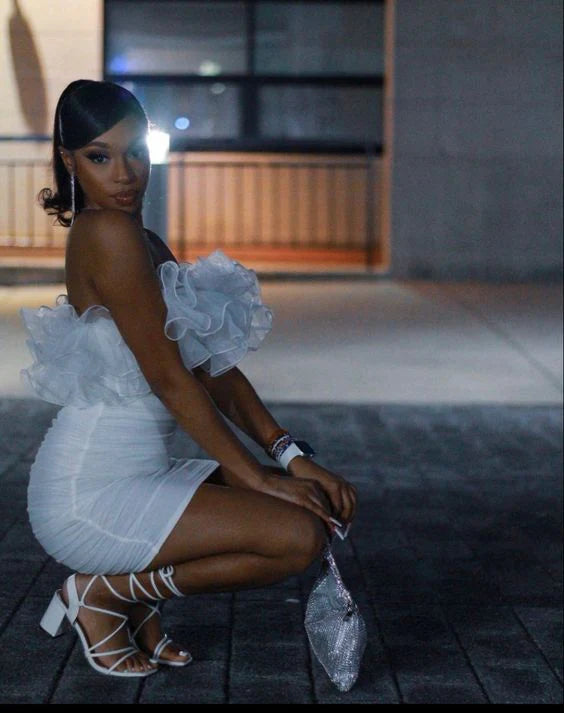Robe de soirée courte blanche moulante sans bretelles, robe de soirée, robe d'anniversaire nv2103