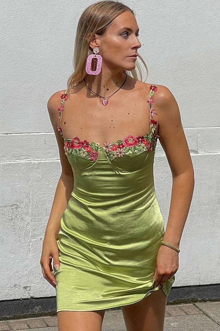 Robe de soirée courte verte à bretelles serrées et mignonnes, robe d'anniversaire, robe de soirée nv2102