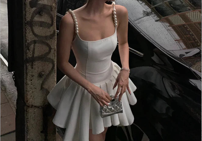 Robe de soirée courte élégante en satin blanc avec perles, robe de bal, robe de soirée, nv4807