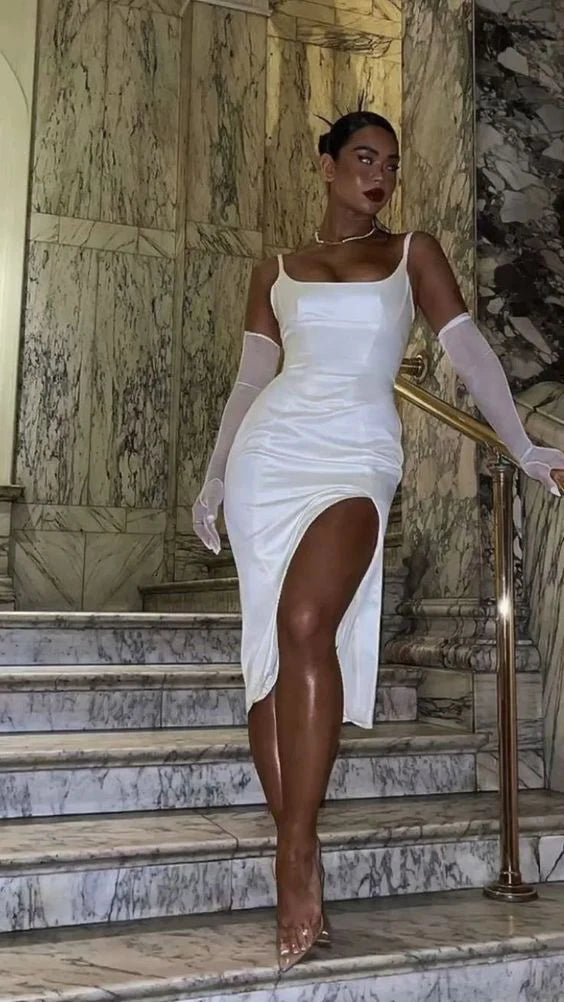 Weißes sexy kurzes enges Schlitzkostüm zum 17. Geburtstag, Geburtstags-/Ferienpartykleid, NV3122