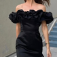 Schwarzes, enges, schulterfreies, kurzes Mini-Satinkleid mit Rüschen, Homecoming-Kleid, Ballkleid, Geburtstagspartykleid, NV1730