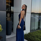 Marineblaues schlichtes, elegantes Neckholder-Abendkleid mit schulterfreiem Ausschnitt und schlankem, langem Satin-Ballkleid, Abendkleid, Partykleid, nv2562