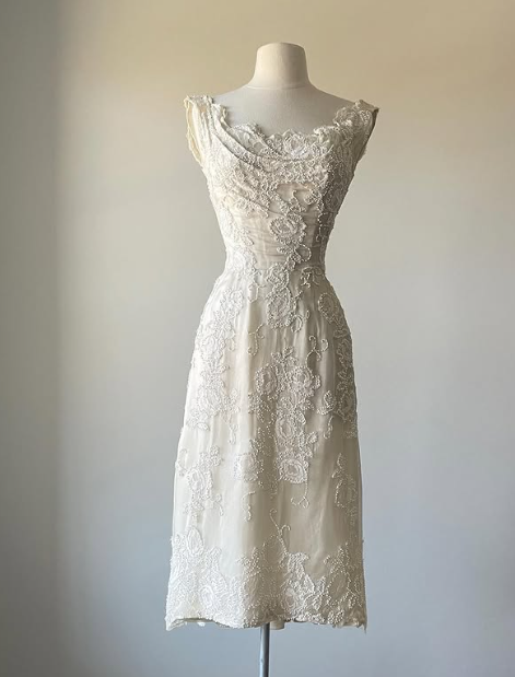 Robe de soirée longue en dentelle, élégante et élégante, blanche ivoire, avec perles exquises, nv3635