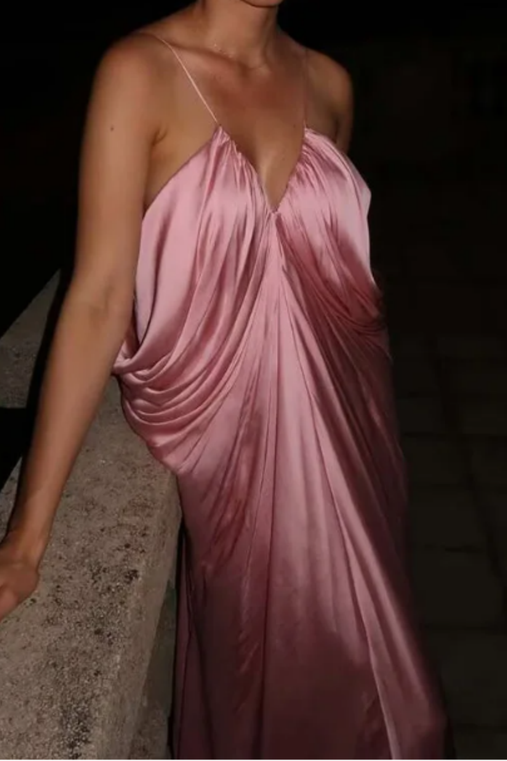 Rosa Mode V-Ausschnitt elegante lange Satin Ballkleid Brautjungfer Kleid Hochzeit Gast Partykleid nv5214
