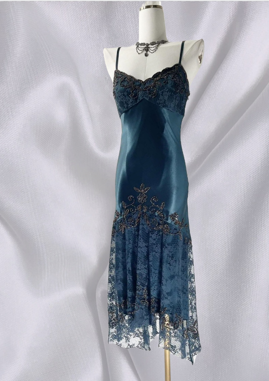 Atemberaubendes blaues, exquisites, mit Perlen besetztes Spaghettiträger-Lang-Chiffon-Retro-Kleid, Ballkleid NV5412