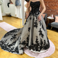 Dunkelgrau-schwarzes Spitzenkleid mit Farbverlauf | Glitzerndes Tüll-Abendkleid mit Schleppe, trägerlos/mit Spaghettiträgern, atemberaubendes Abendkleid NV6323