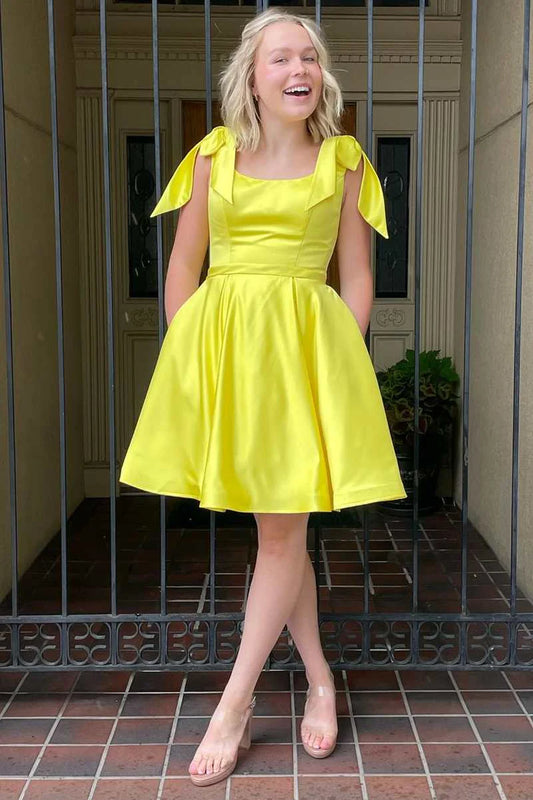 A-Linie Gelbes Homecoming-Kleid mit Schleife und Hosenträgern, Partykleid nv2084