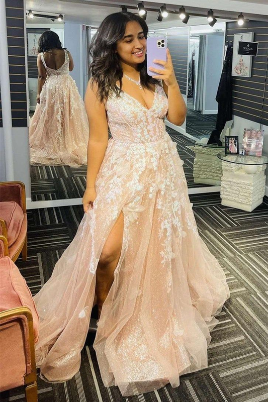 Langes Abendkleid aus Tüll in A-Linie mit Applikationen nv1149