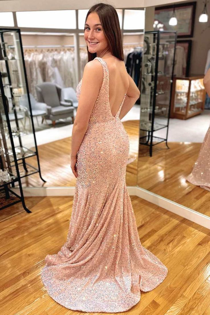 Robe longue de soirée sirène à paillettes irisées roses avec décolleté plongeant en V et dos nu nv1147