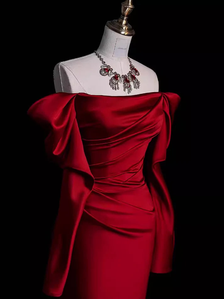 Robe de bal longue en satin bordeaux à épaules dénudées et sirène nv1552