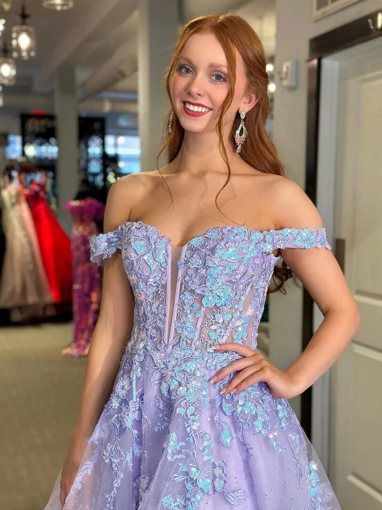 Robe de soirée longue en dentelle lilas à col en V brillant et épaules dénudées, robe de soirée en dentelle lilas, robe de soirée en tulle violet nv1507