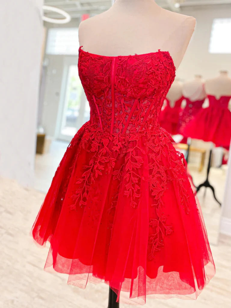 Trägerlose, kurze Ballkleider aus lila/rot/blauer Spitze, Homecoming-Kleider aus lila/rot/blauer Spitze, kurze formelle Abendkleider nv1483