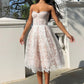 Weißes kurzes Homecoming-Kleid mit herzförmigem Ausschnitt und schulterfreiem Cocktailkleid nv1746