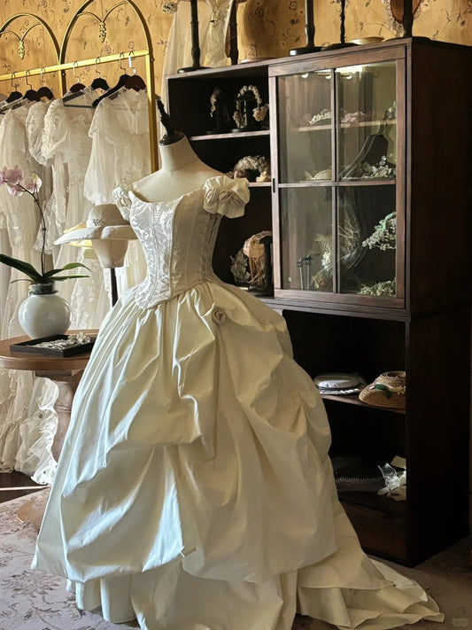 Elfenbeinweißes Blumenrüschen-Elegantes schönes langes Satin-Ballkleid-Abendkleid-Brautkleid nv4441
