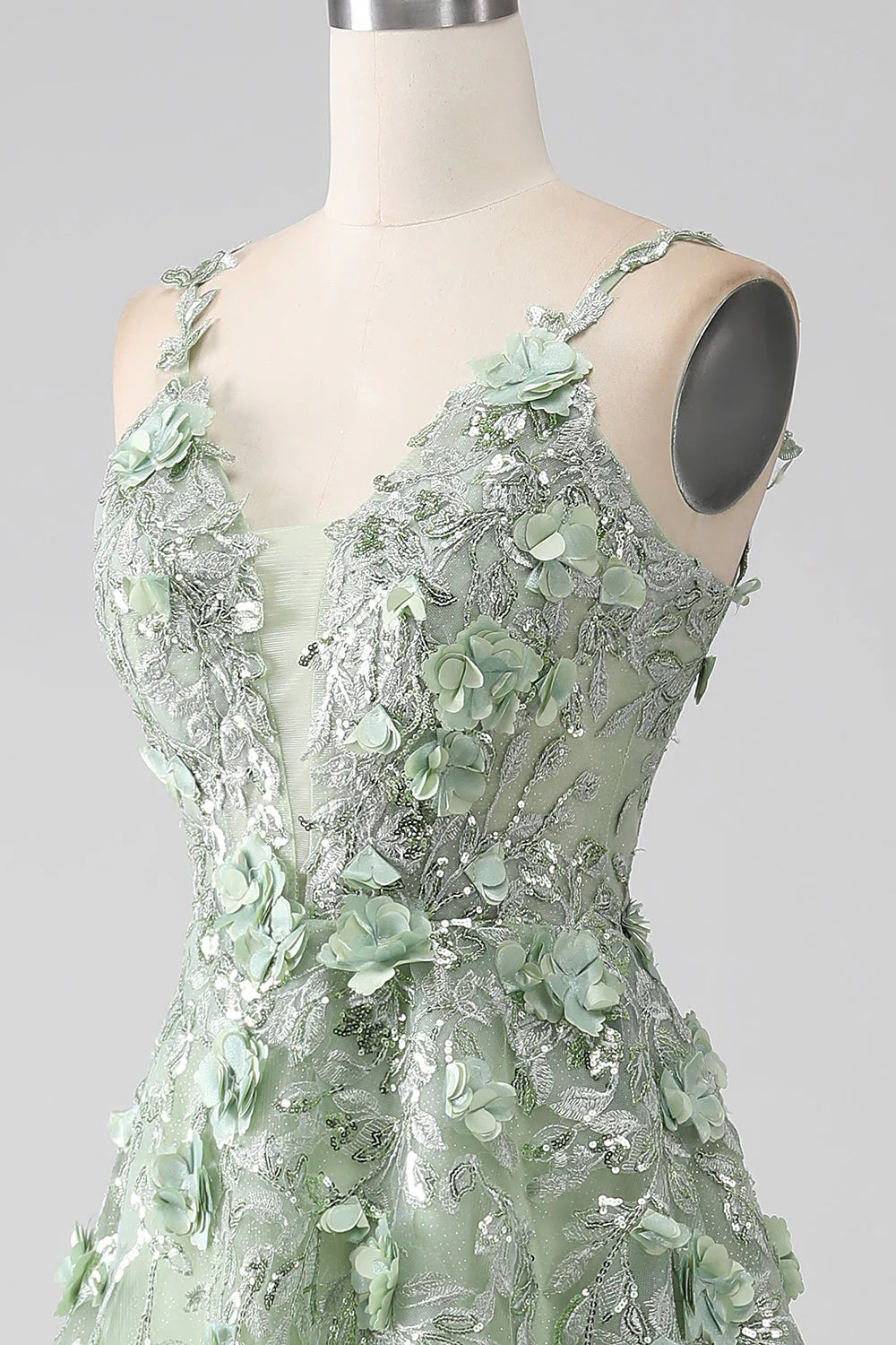 Robe de bal longue en forme de A avec corset appliqué Sage nv1595