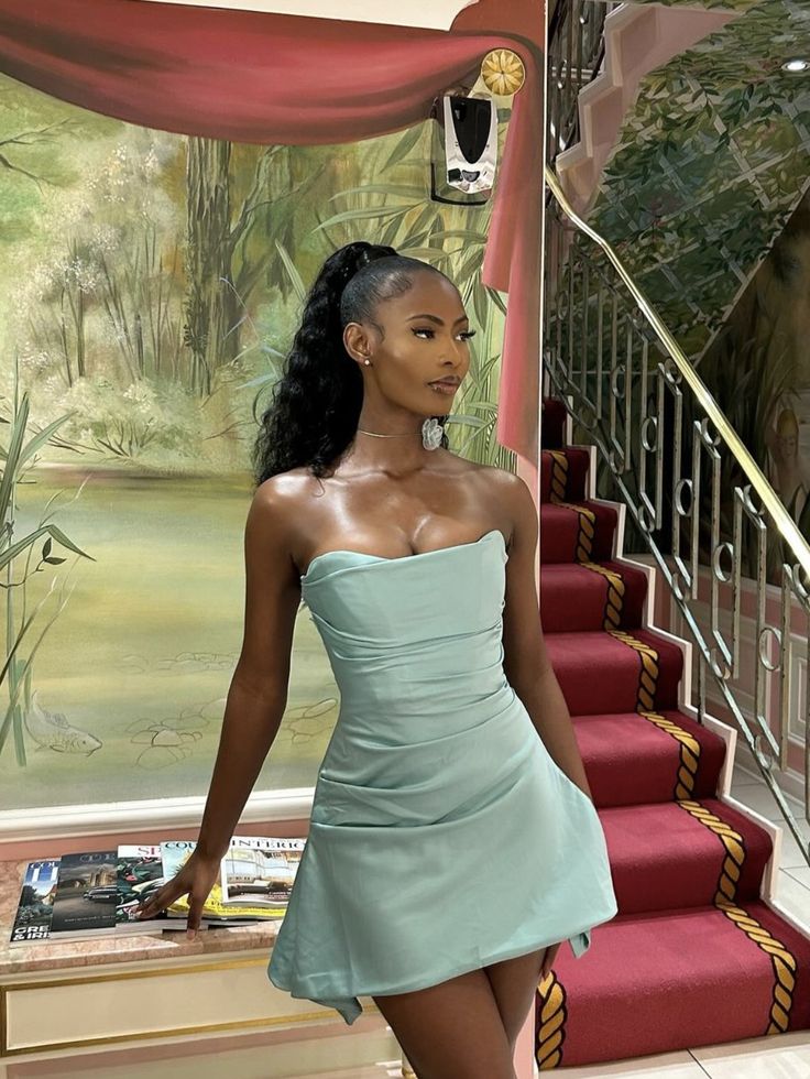 Robe de soirée d'anniversaire mini vert menthe à épaules dénudées et mignonne, robe de retour à la maison nv2906