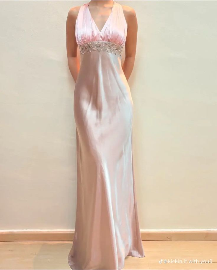 Robe de soirée longue en satin rose à col en V et perles exquises, robe de bal nv3749