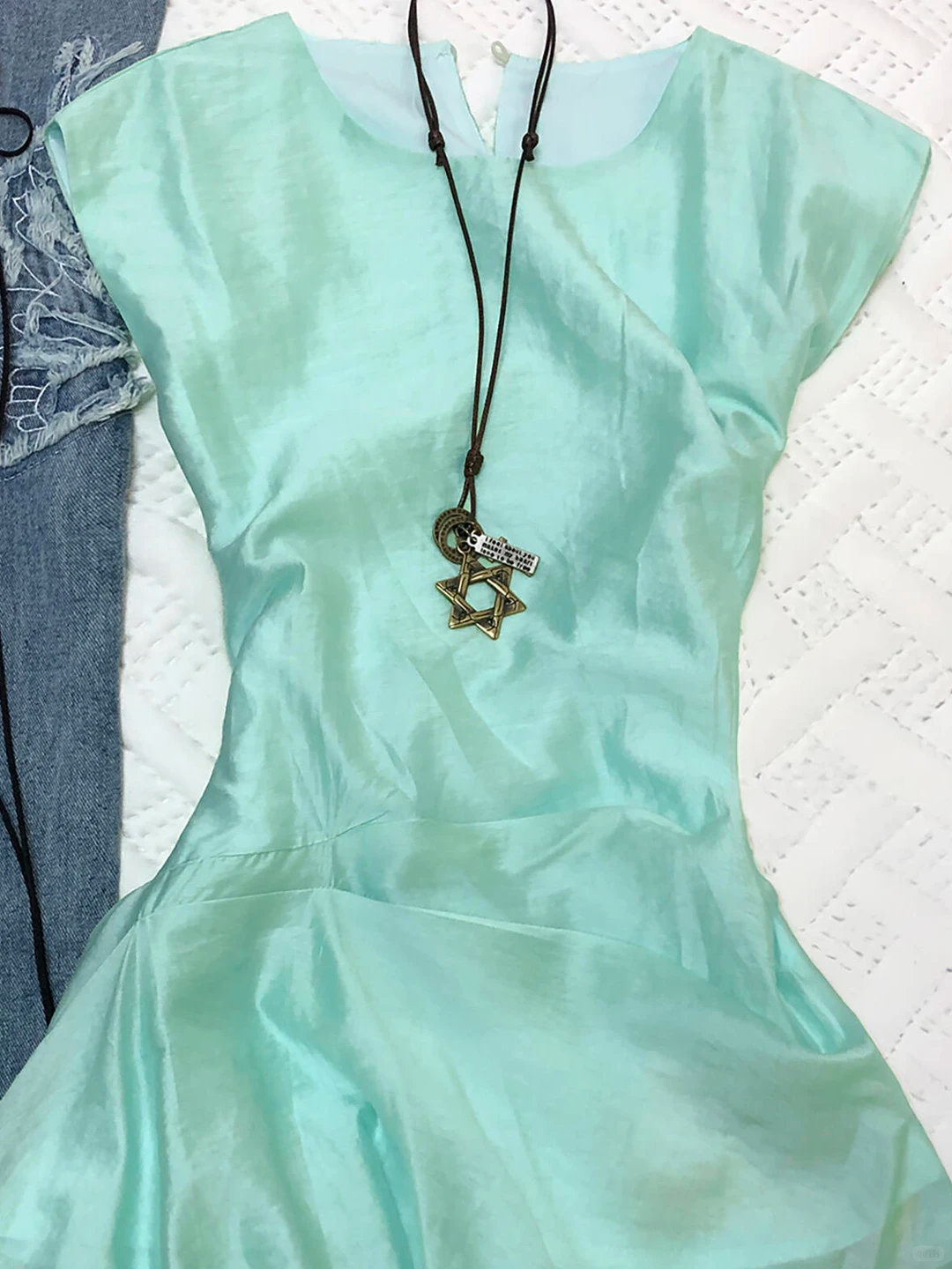 Mint Green Satin Short Homecoming Dress Round Neck Cap Sleeve A-Line Asymmetrical Hem Vintage Cocktail Gown  NV6917