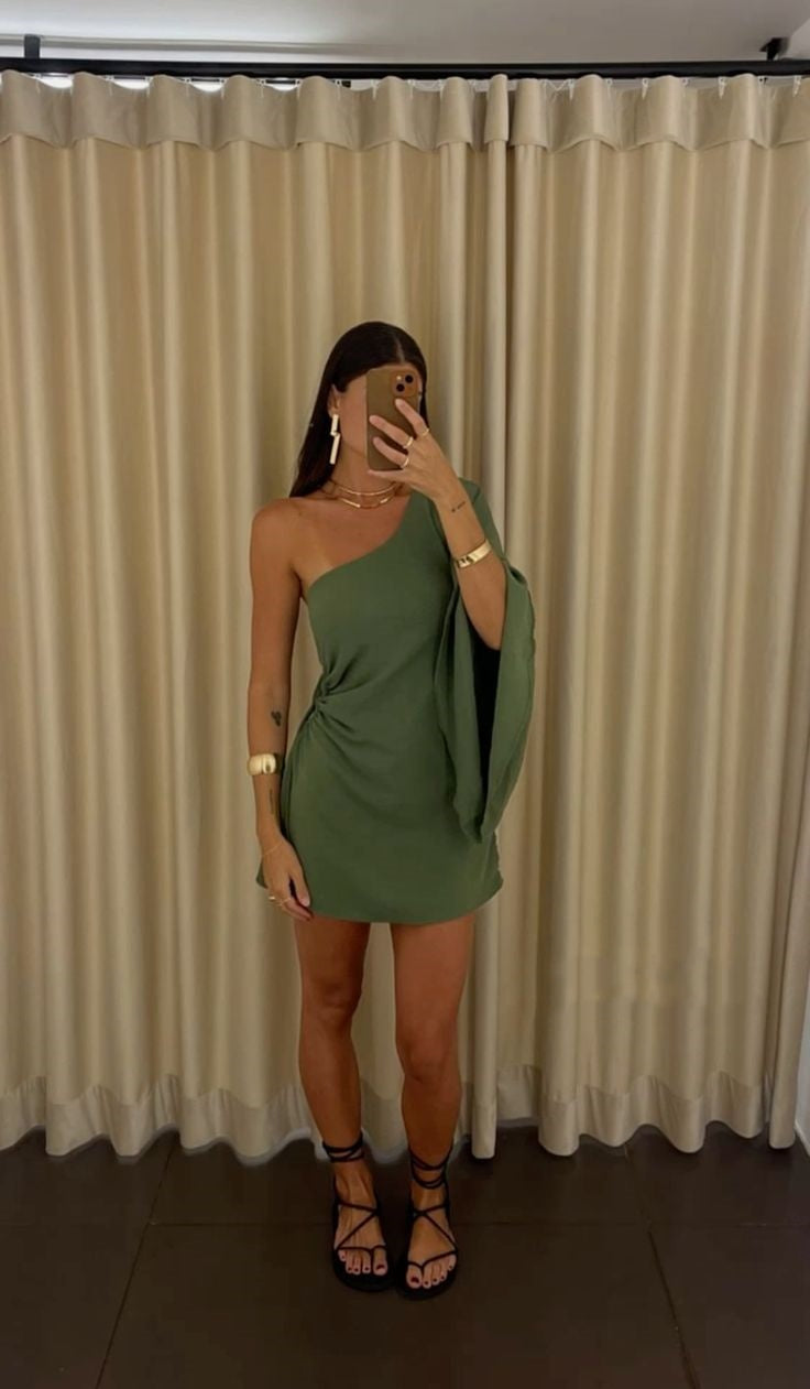 Grasgrünes stilvolles, schickes One-Shoulder-Off-Shoulder-Kurz-Homecoming-Kleid Partykleid Geburtstagskleid NV2127