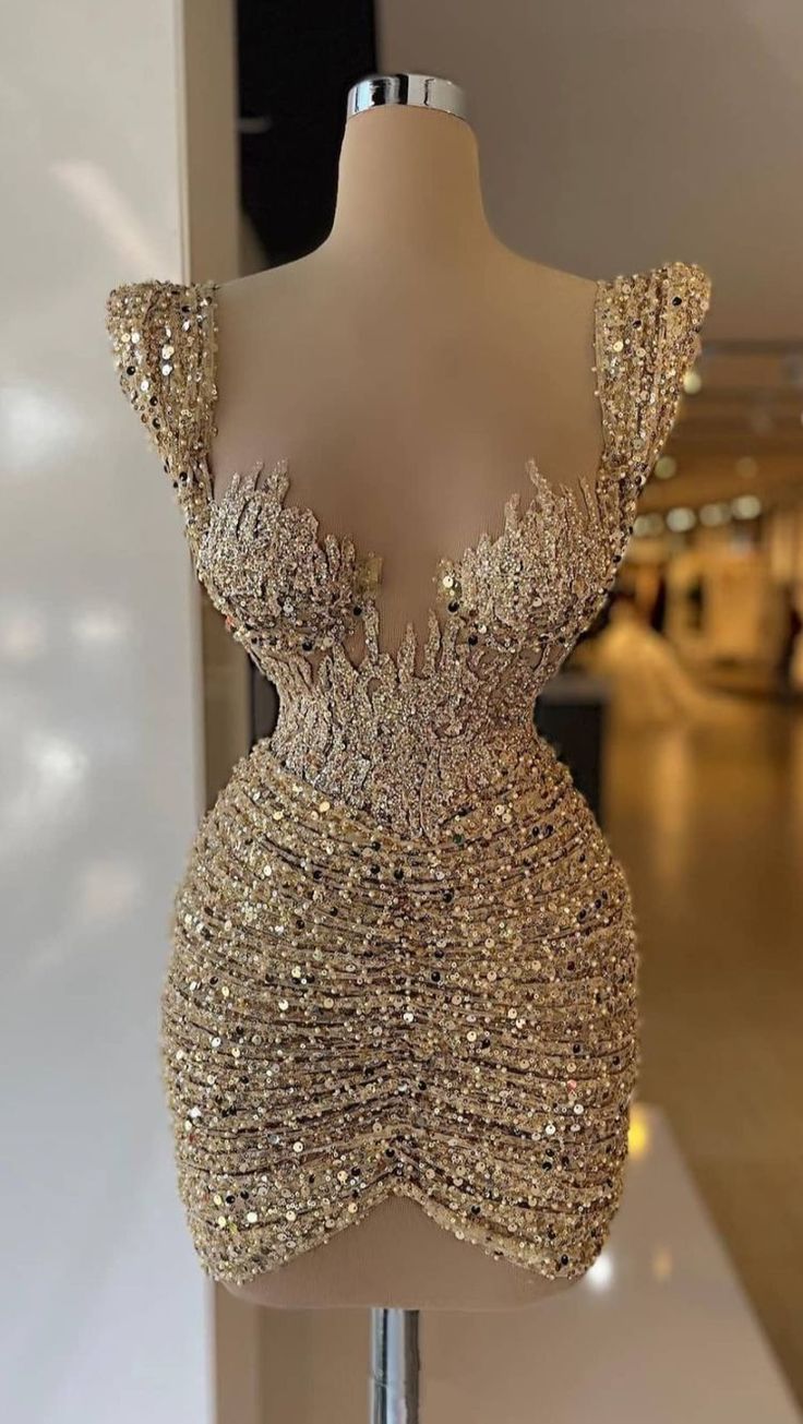 Robe de soirée de Noël courte de luxe à paillettes brillantes dorées, nouvelle collection, robe de retour à la maison nv3072