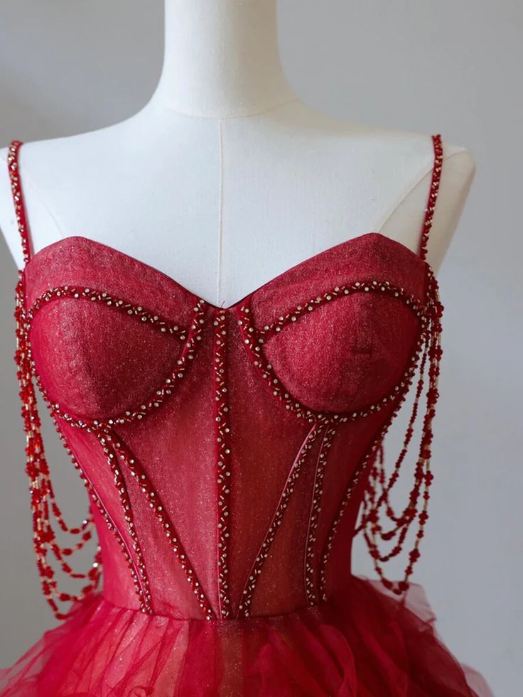 NiceVestidos – Rotes Tüllkleid mit Spaghettiträgern und Perlen, romantisches Bankettkleid mit mehrlagiger Schleppe, NV5758