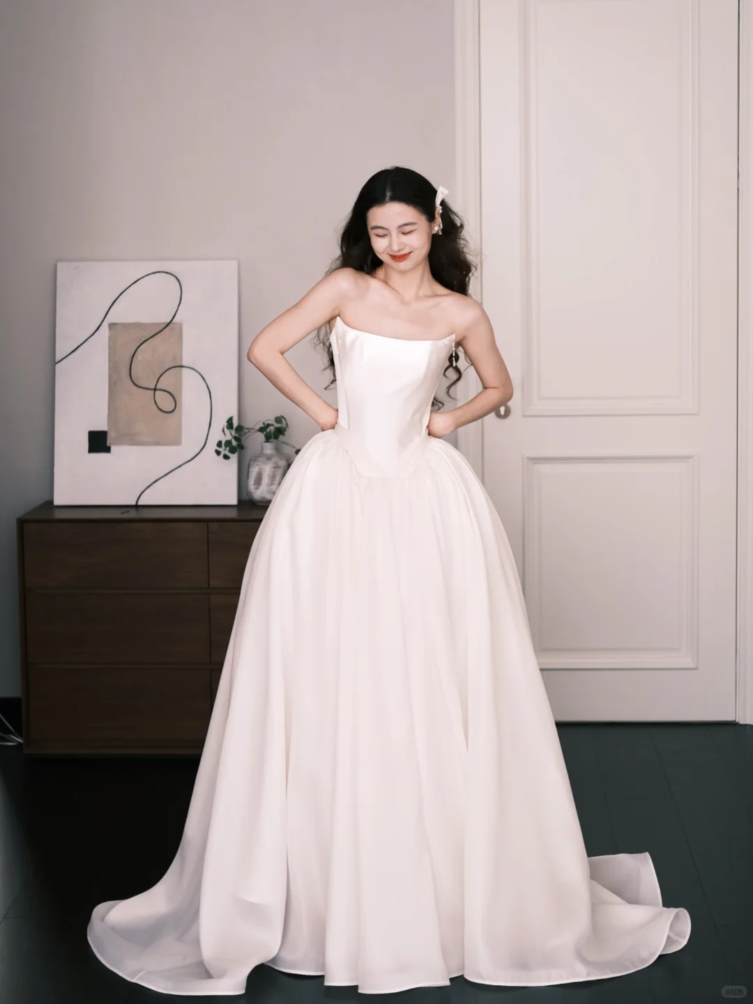 Strapless Satin Ball Gown Wedding Dress Corset Bodice Long Train Bridal Gown  NV7204