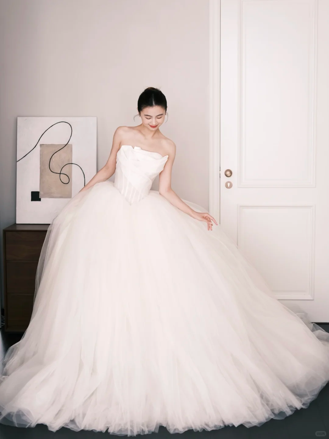 Strapless Tulle Ball Gown Wedding Dress Princess Bridal Gown  NV7222