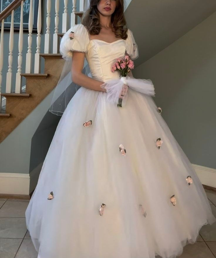 NiceVestidos--(Voile inclus)Robe de mariée simple longue en tulle à fleurs blanches et roses NV5828