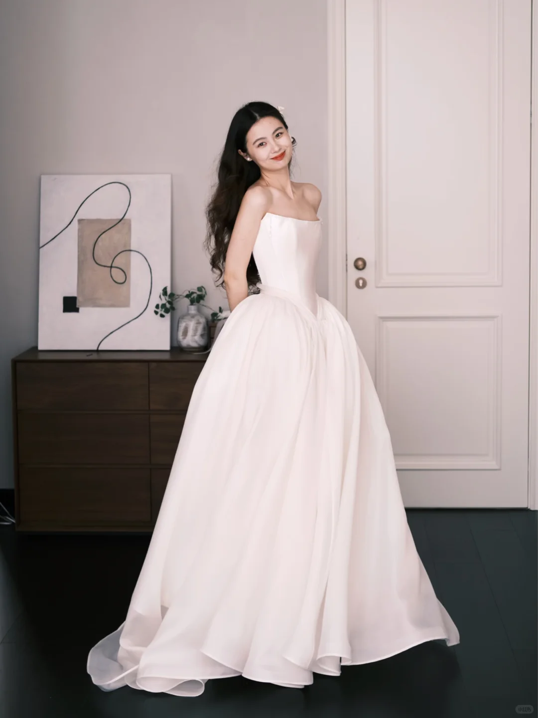 Strapless Satin Ball Gown Wedding Dress Corset Bodice Long Train Bridal Gown  NV7204