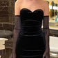 Schwarzes, schlichtes, modisches Samtkleid mit herzförmigem Ausschnitt, kurzes Minikleid für die Heimkehr und Party, NV2787