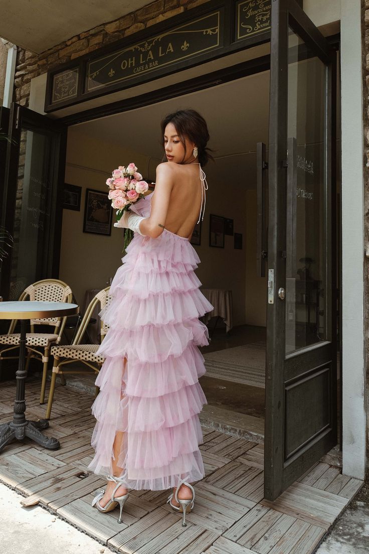 Robe de soirée longue en tulle rose à dos nu nv1353