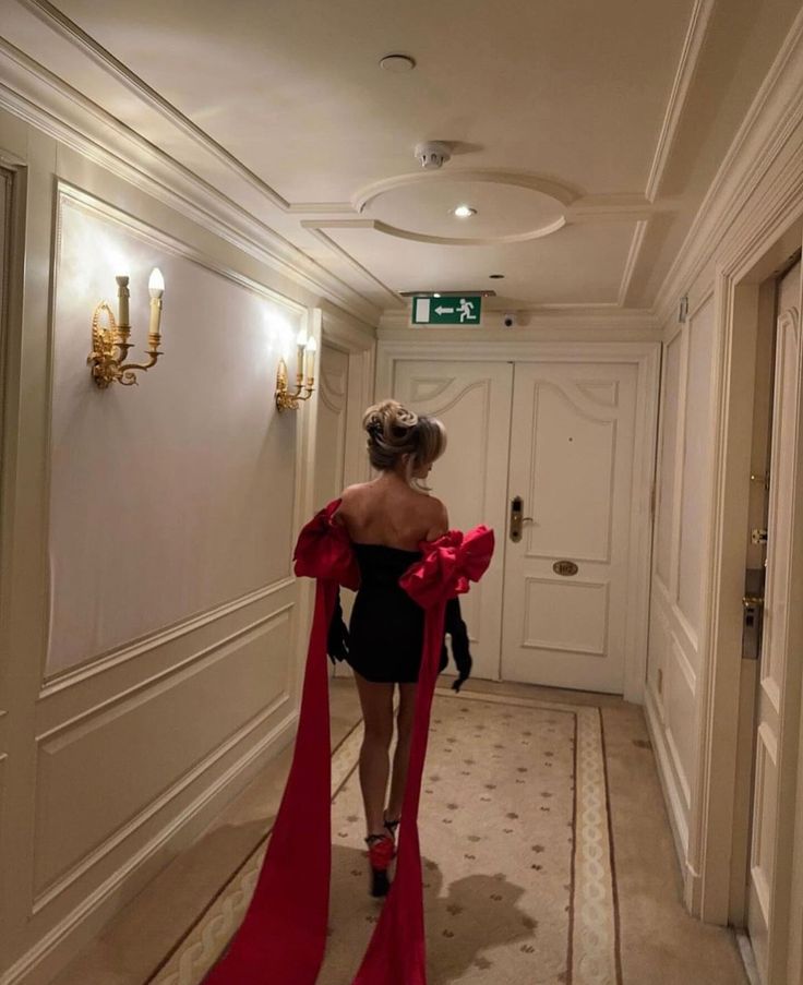 Robe courte noire à manches en ruban avec nœud rouge, mini robe de soirée, robe de soirée, robe de soirée, nv2742