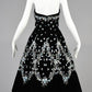 NiceVestidos - Schwarzes, geblümtes Satin-Kurzes formelles Heimkehrkleid Hoco Gown nv5502
